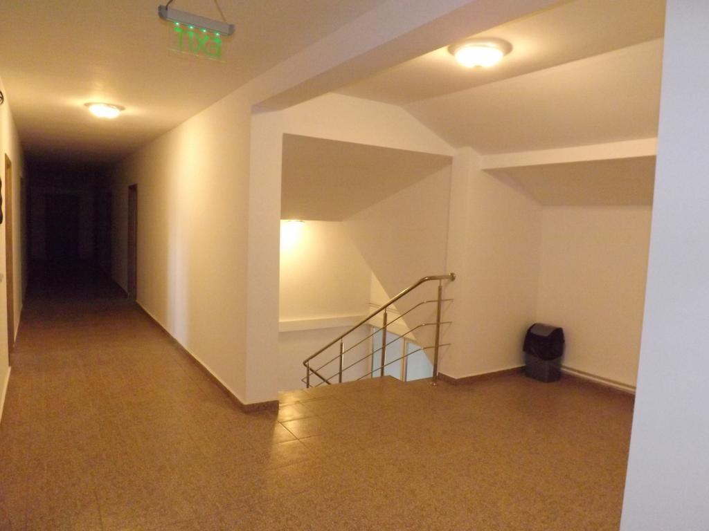 Casa Dobrescu Centura De Nord Hotel Craiova Kültér fotó