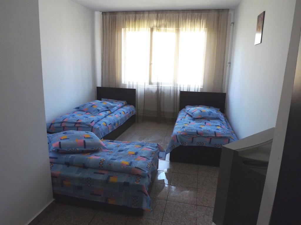 Casa Dobrescu Centura De Nord Hotel Craiova Kültér fotó