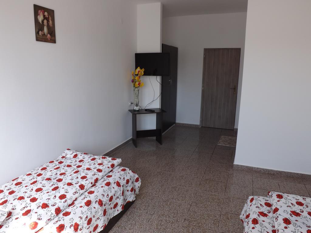 Casa Dobrescu Centura De Nord Hotel Craiova Kültér fotó