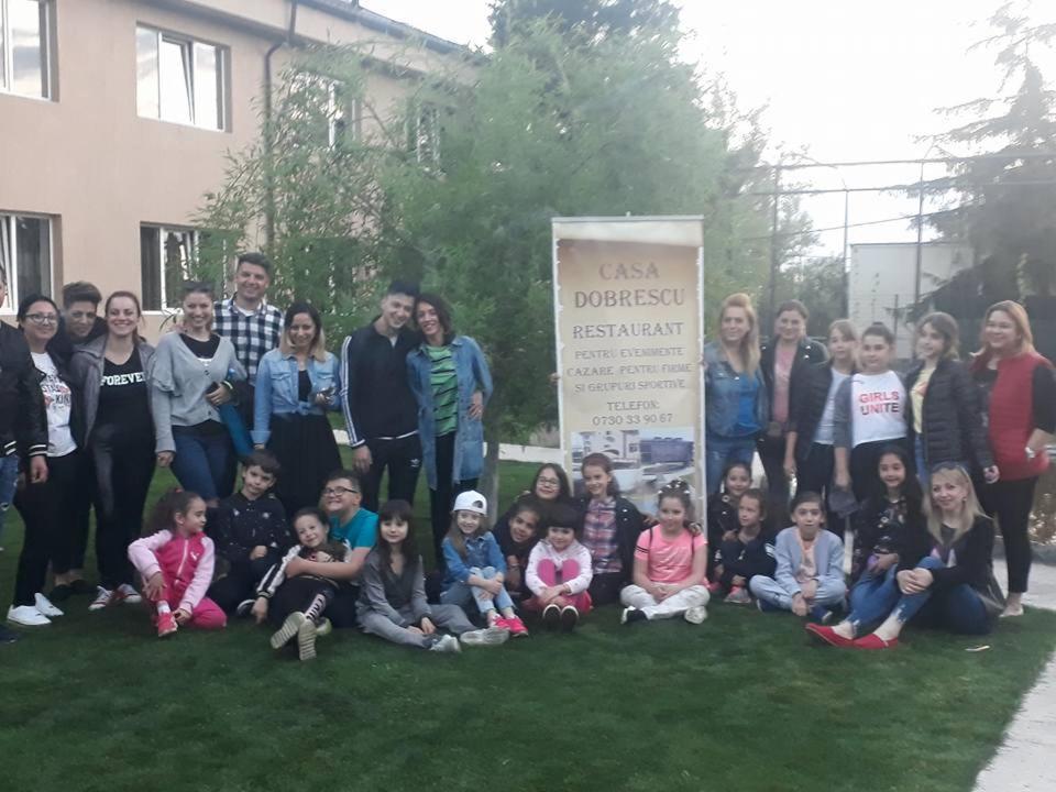 Casa Dobrescu Centura De Nord Hotel Craiova Kültér fotó